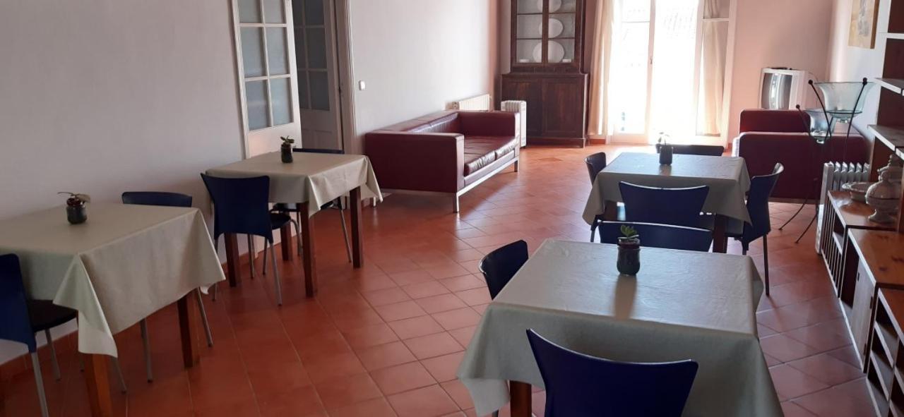 Grupoandria El Claustre De Ciutadella - Hospederia Hostel Ngoại thất bức ảnh