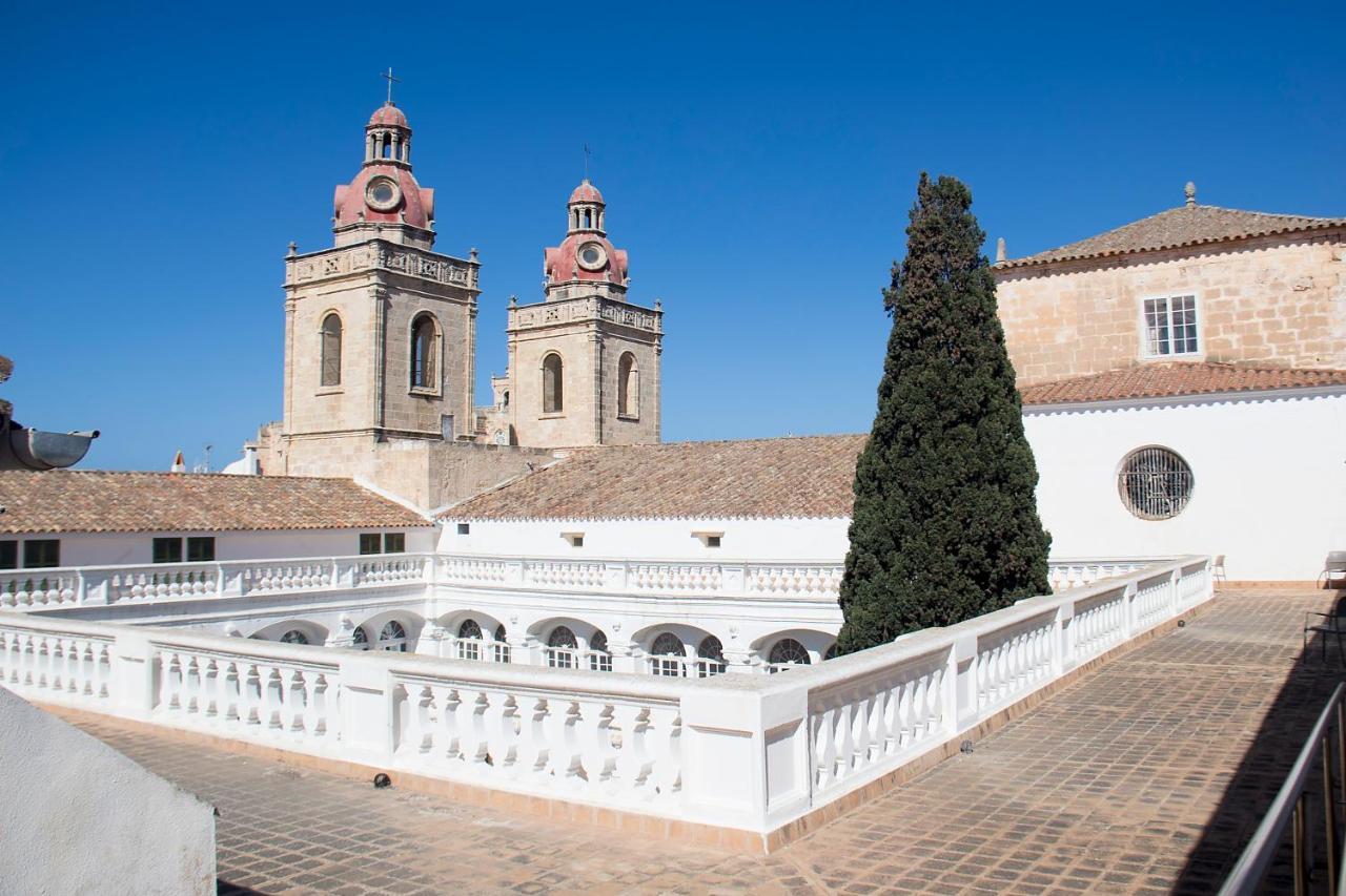 Grupoandria El Claustre De Ciutadella - Hospederia Hostel Ngoại thất bức ảnh