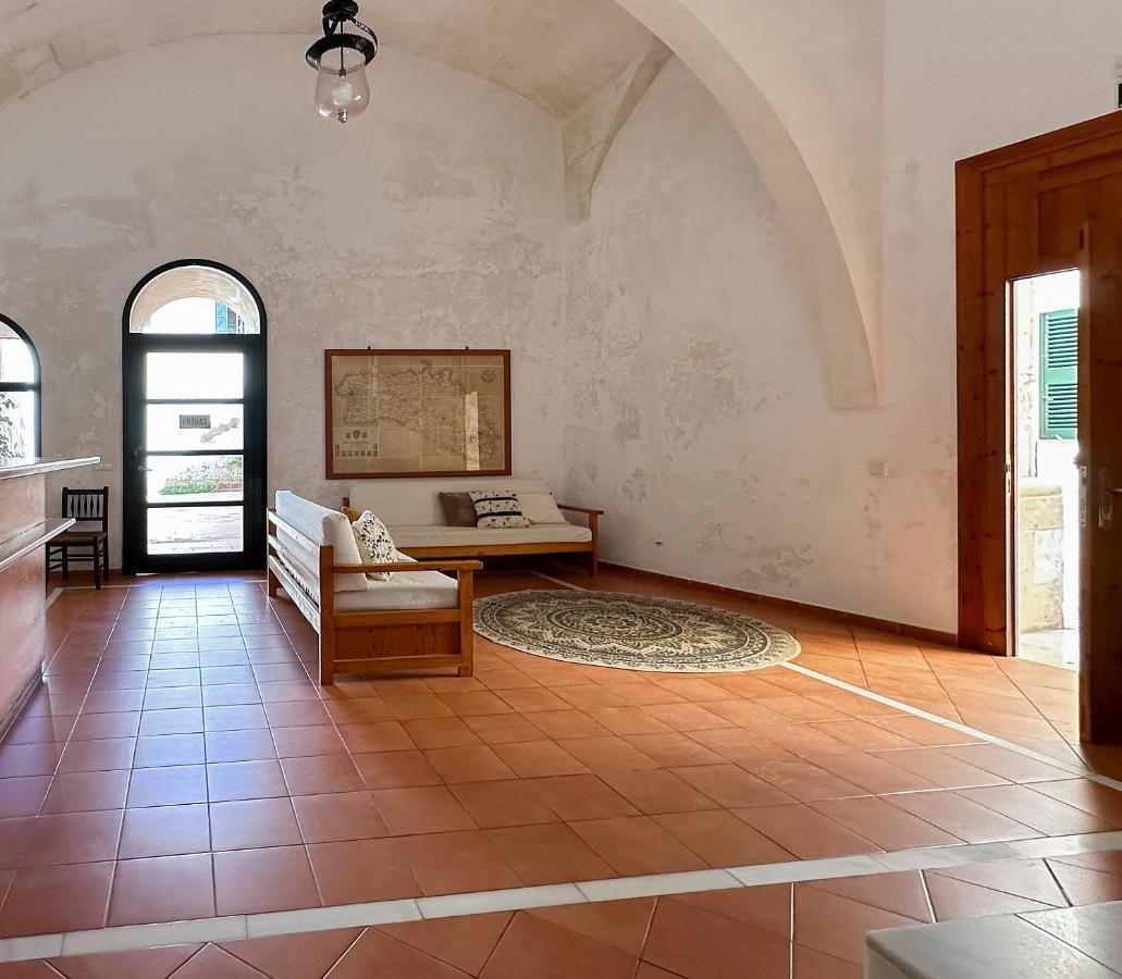 Grupoandria El Claustre De Ciutadella - Hospederia Hostel Ngoại thất bức ảnh
