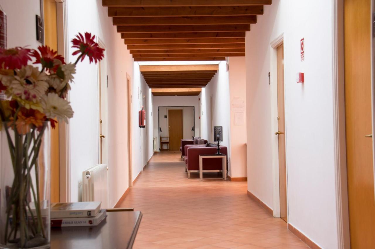Grupoandria El Claustre De Ciutadella - Hospederia Hostel Ngoại thất bức ảnh