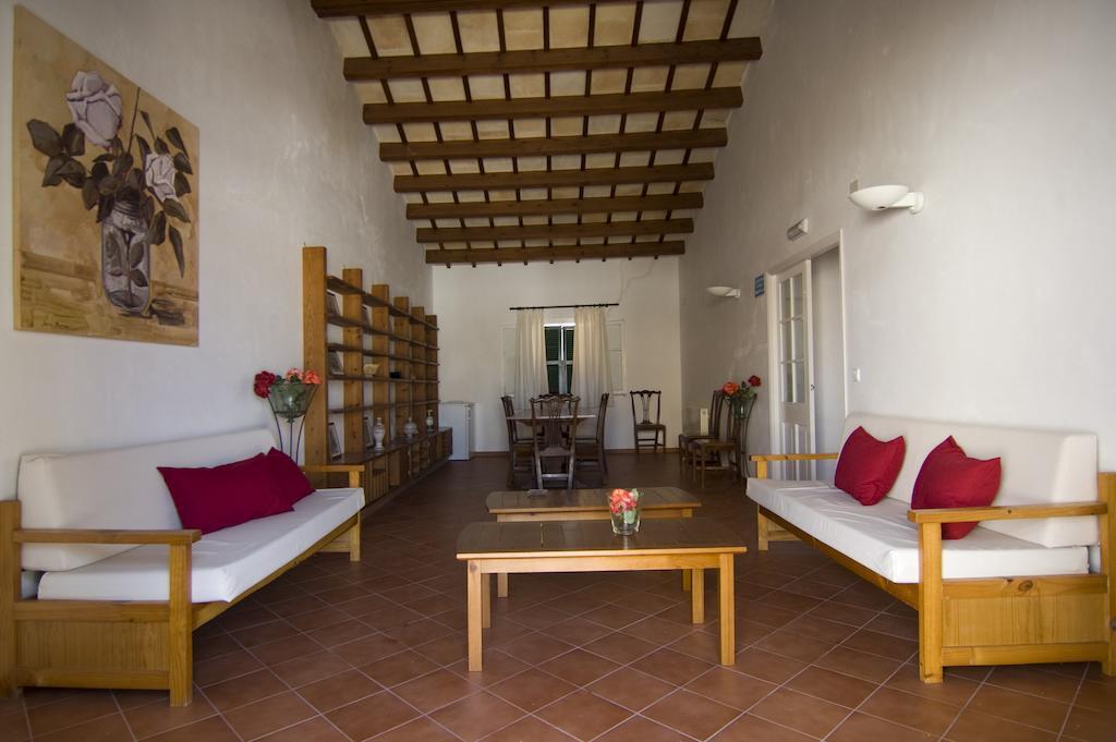 Grupoandria El Claustre De Ciutadella - Hospederia Hostel Ngoại thất bức ảnh